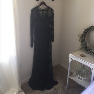 Forest Green Lace Maxi Dress